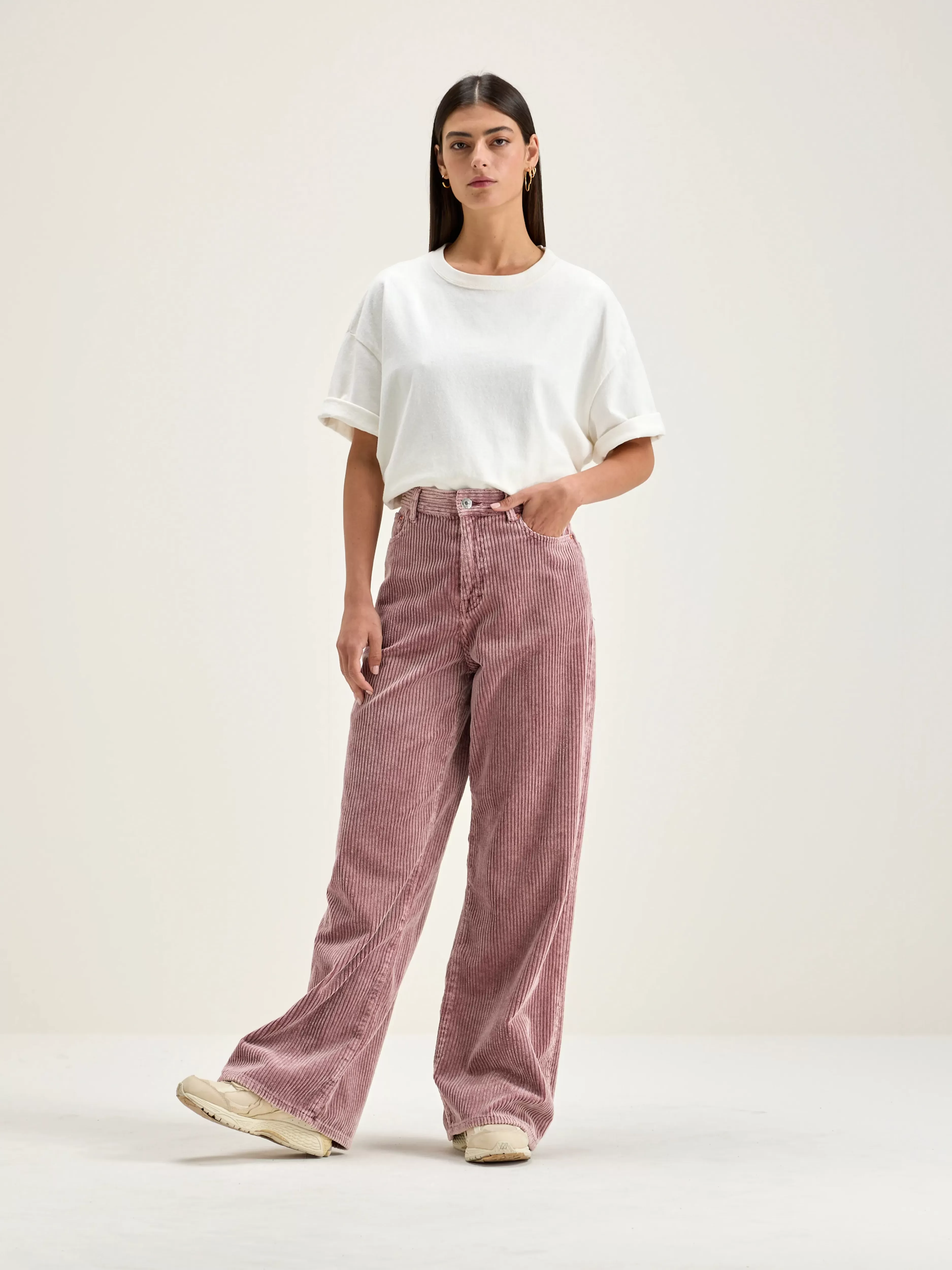 Jean décontracté Bellerose - Coupe Boyfriend effet vintage rouge passion  

(：，