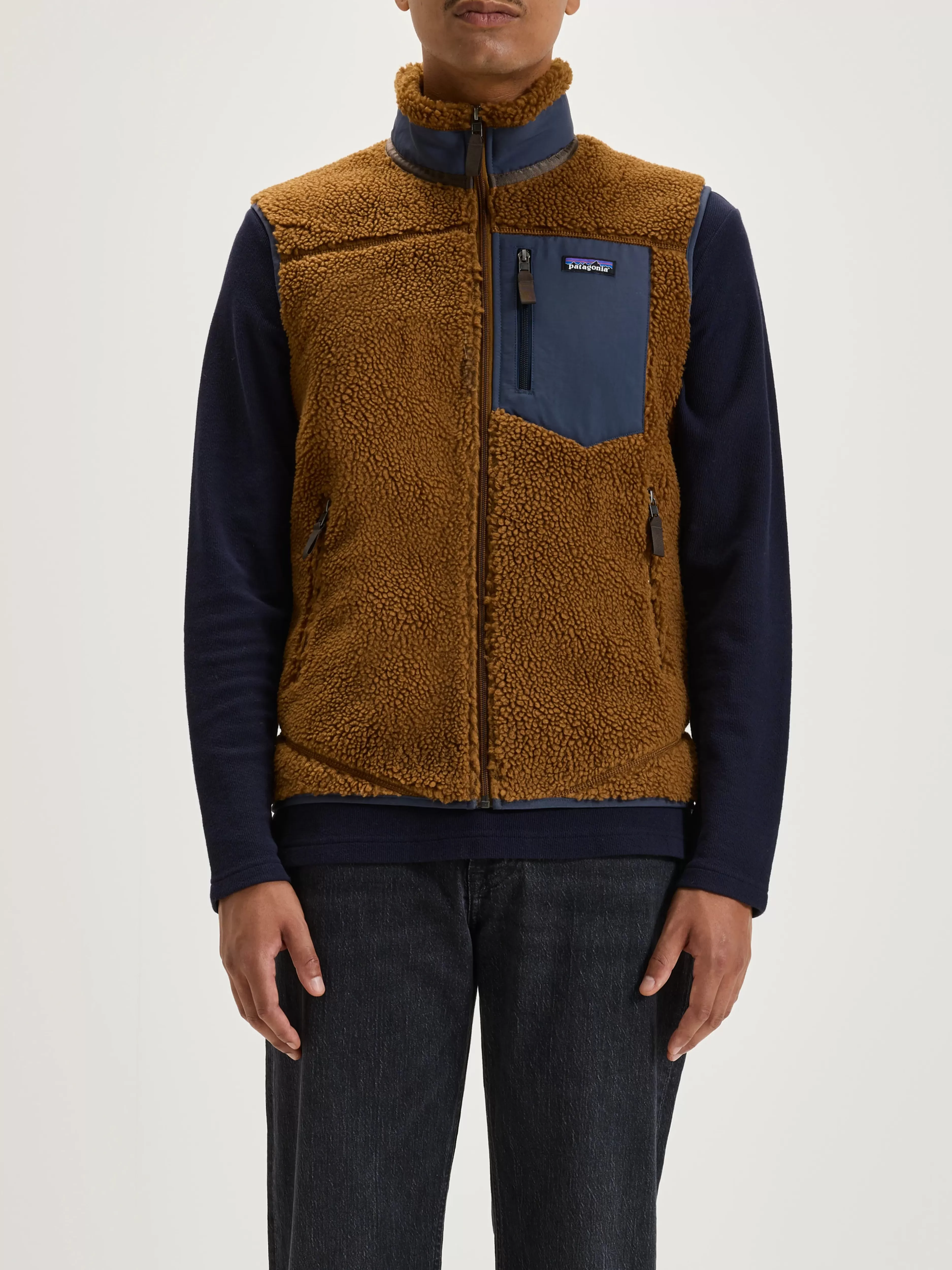 Veste Polaire Homme Retro-X - Modèle Intemporel Patagonia | Promotion Édition Limitée 

(Alternative option with more natural flow)
Doudoune légère Retro-X pour lui - Style Rétro Patagonia en Soldes Flash