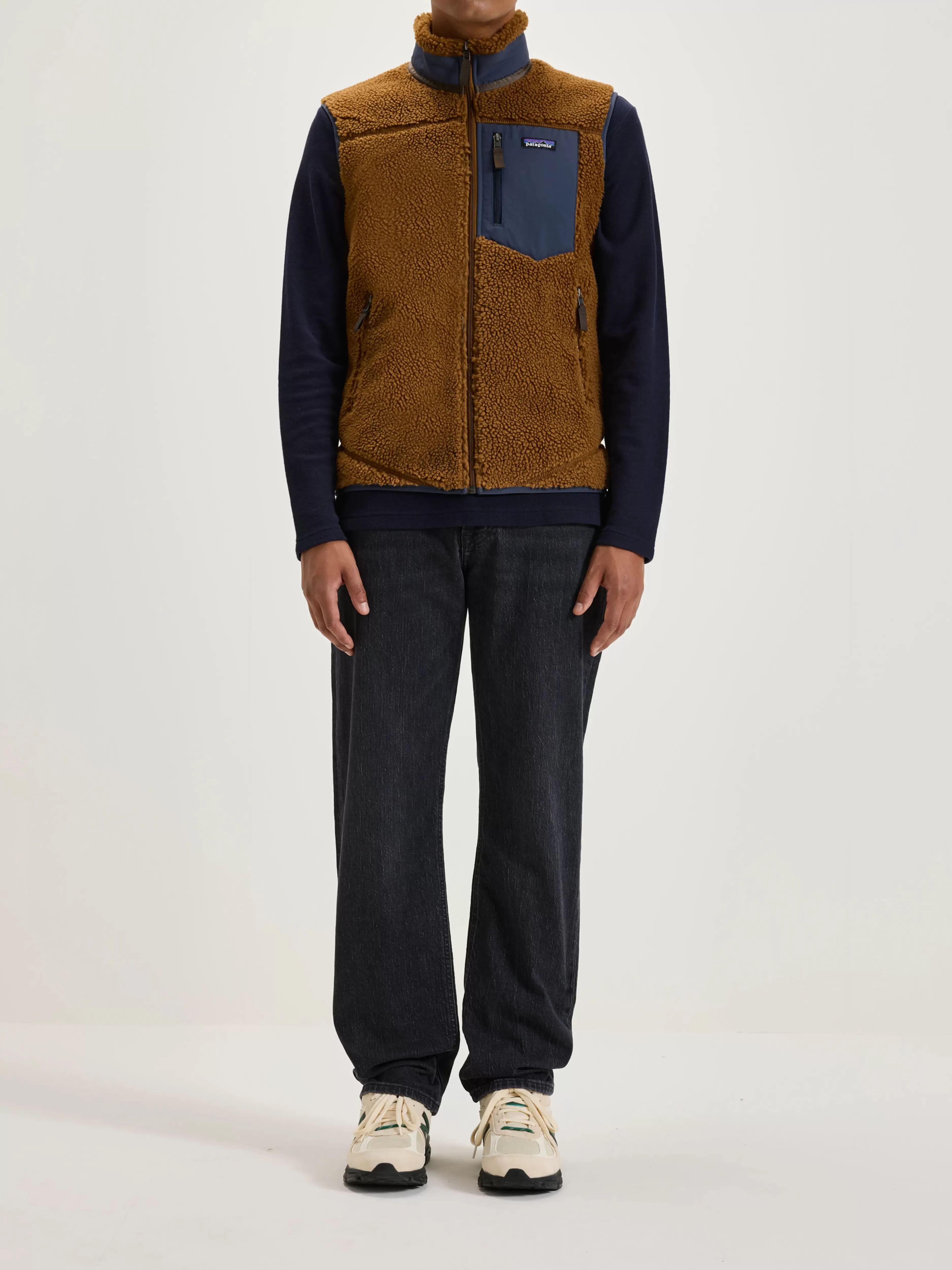 Veste Polaire Homme Retro-X - Modèle Intemporel Patagonia | Promotion Édition Limitée 

(Alternative option with more natural flow)
Doudoune légère Retro-X pour lui - Style Rétro Patagonia en Soldes Flash