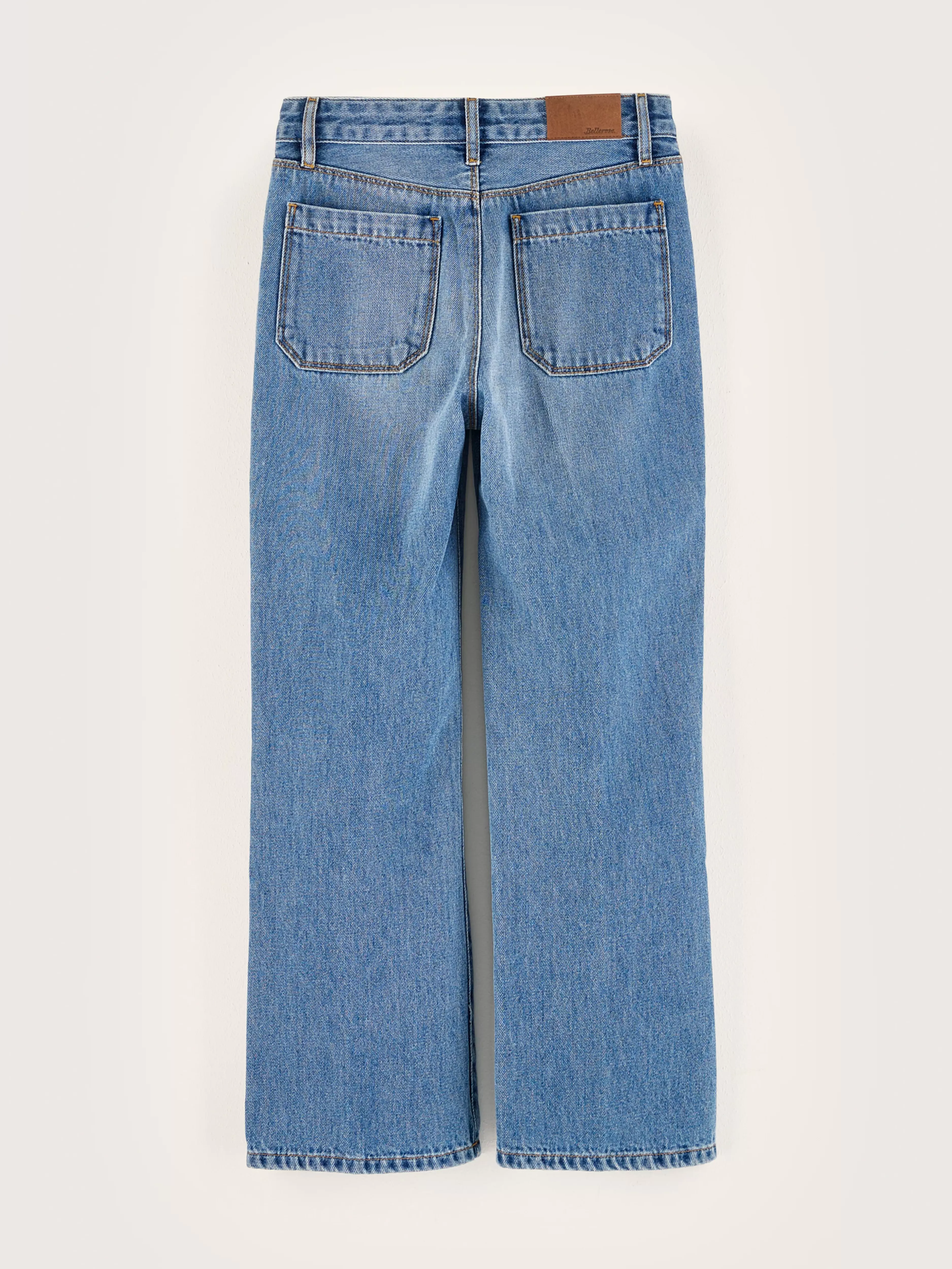 Découvrez les Pepy Évasés - Jeans Femme Tendance | Boutique Bellerose Printemps 2024