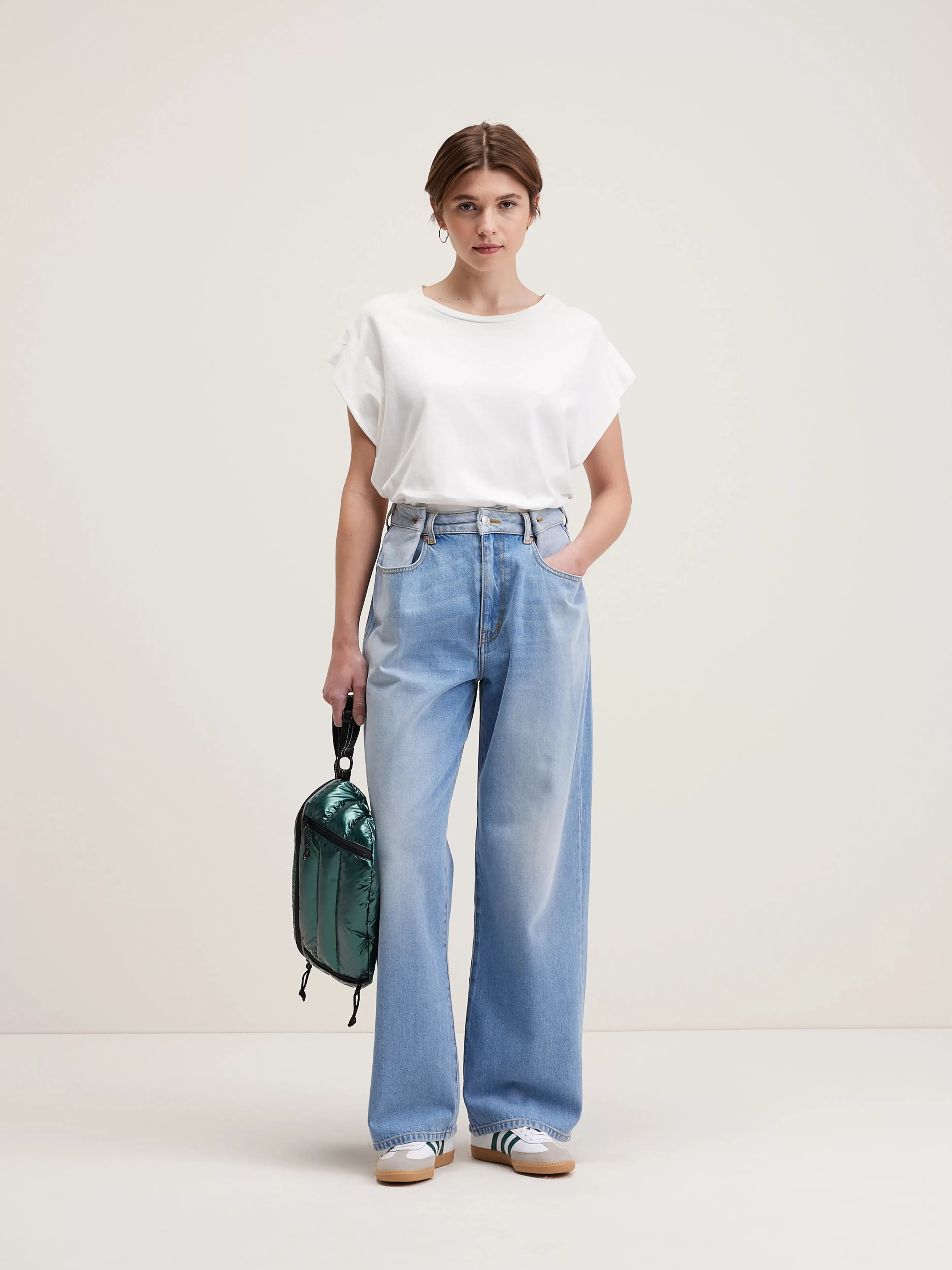 Édition Limitée Plomb-Wijde : Jeans Bellerose en Promo Express - Jusqu'à -50% sur les Modèles Phares 

(Note: ，