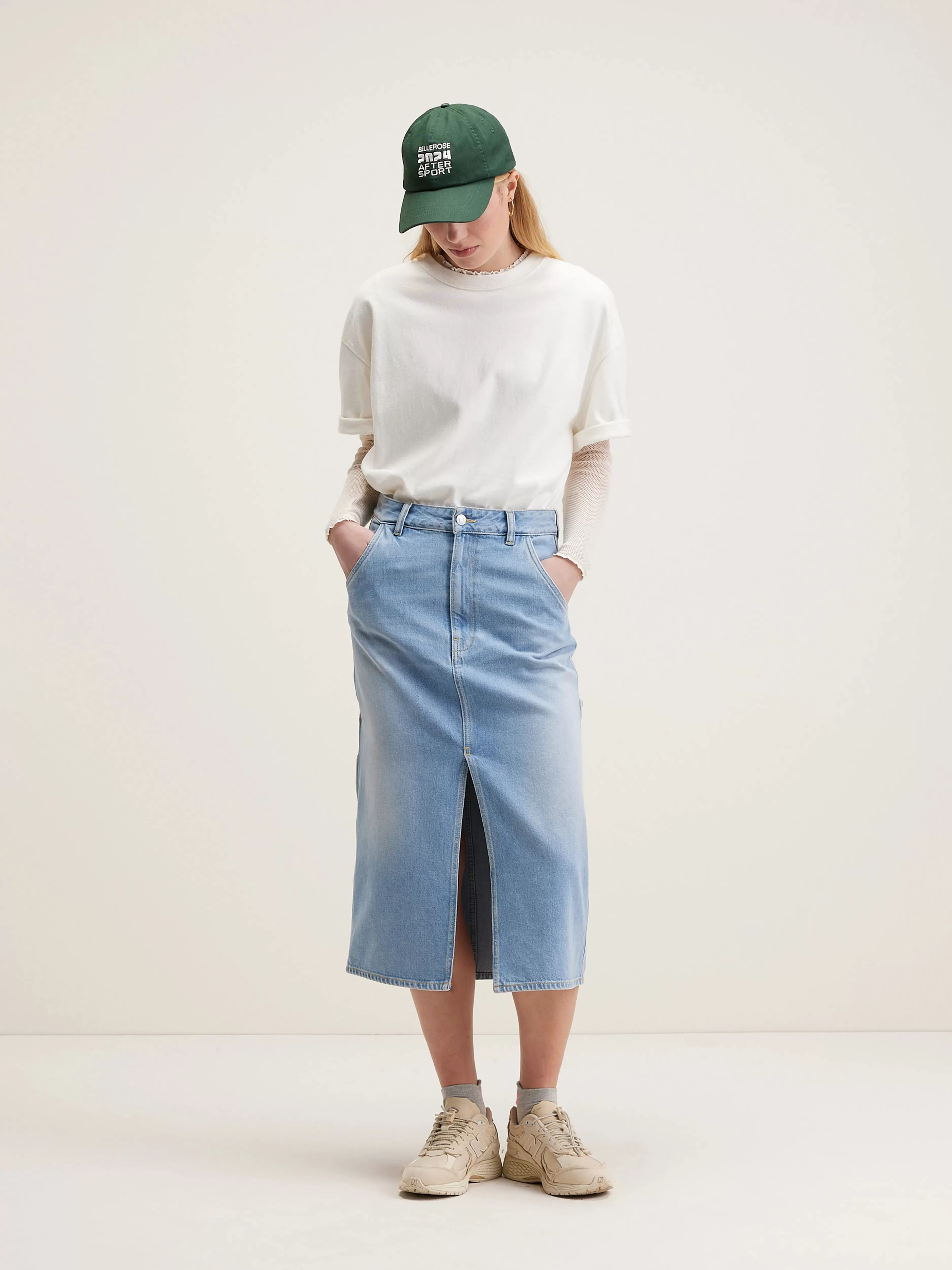 Veste Imperméable Midirok x Bellerose - Collection Printemps 2024 | Style Urbain Élégant 

(Édition Limitée en Boutique Parisienne)