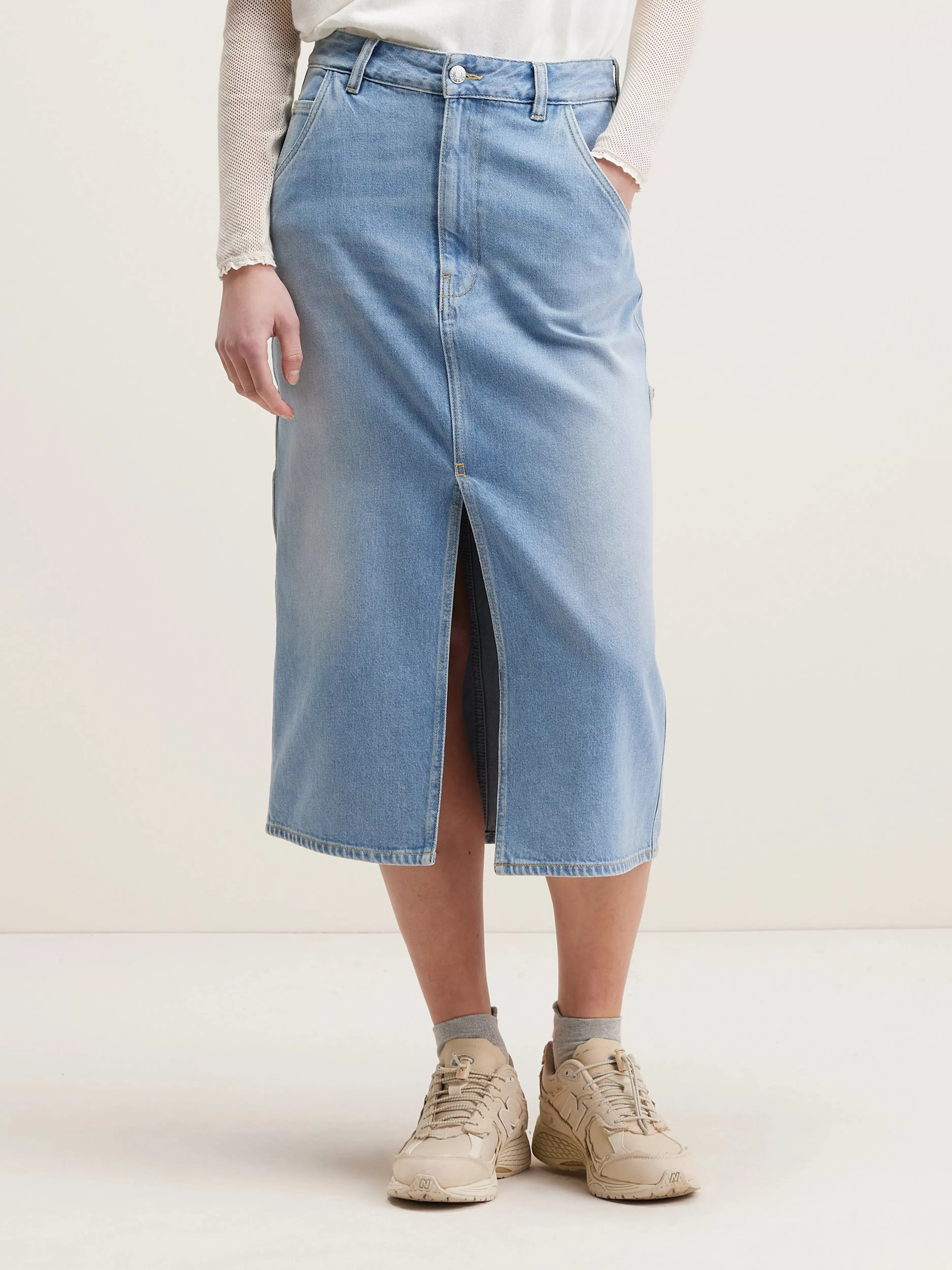 Veste Imperméable Midirok x Bellerose - Collection Printemps 2024 | Style Urbain Élégant 

(Édition Limitée en Boutique Parisienne)