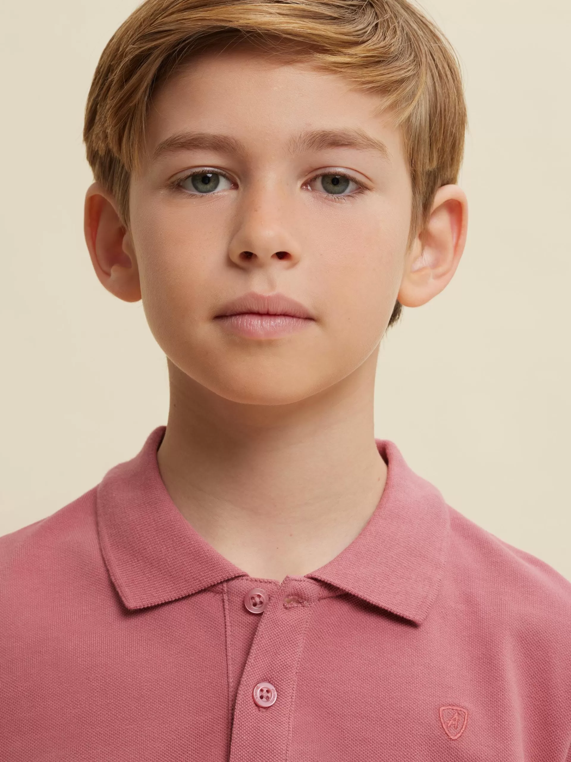 Découvrez le polo Alvaro Moreno Édition Osaka Enfant - Style Décontracté en Nuance Corail Vibrant | Collection Exclusive & Soldes Exclusifs Été 2024