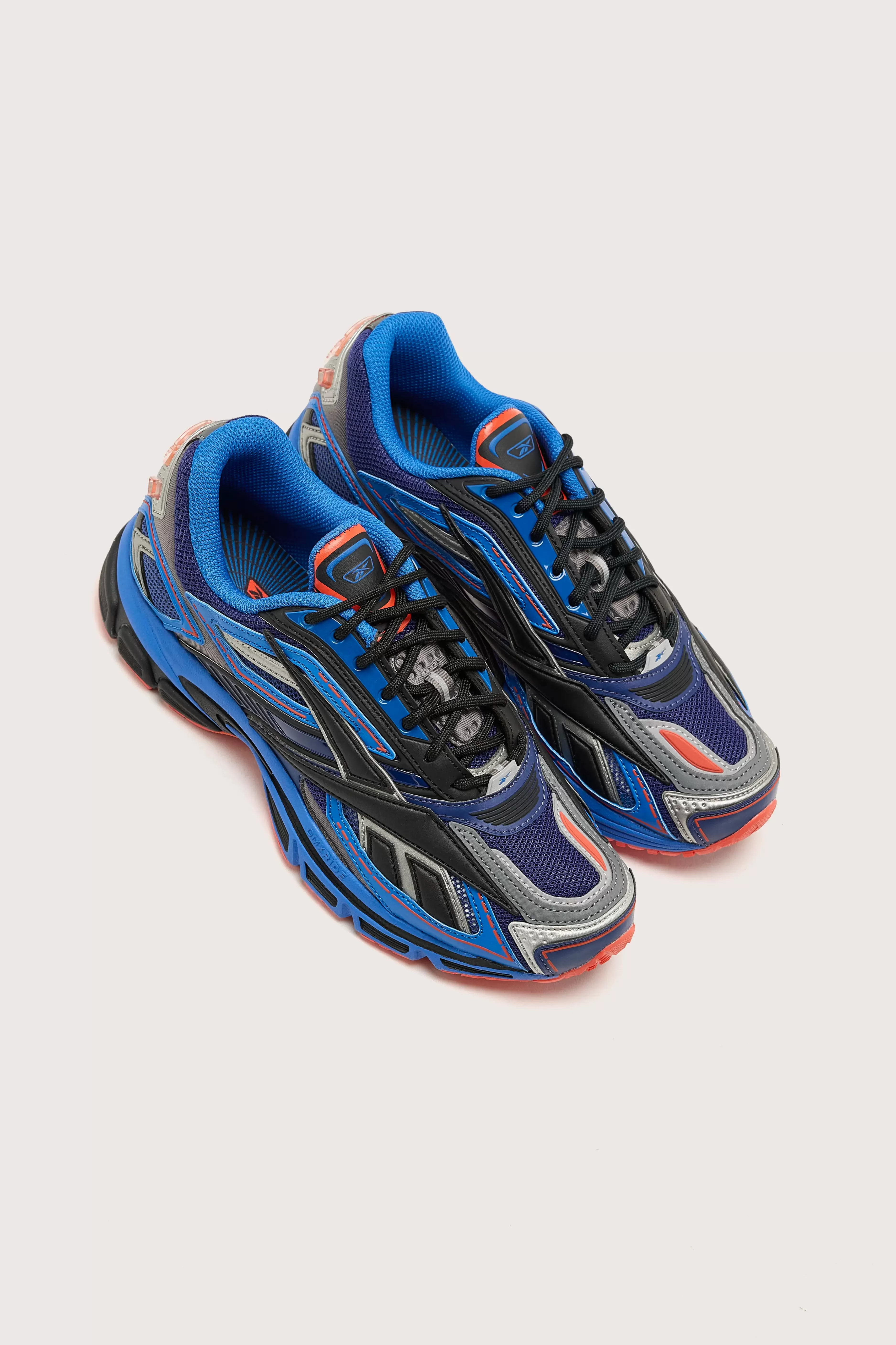 Reebok Chaussures de Running Premier Road Ultra - Confort Optimal pour Femmes, Performance Légère en Course sur Route