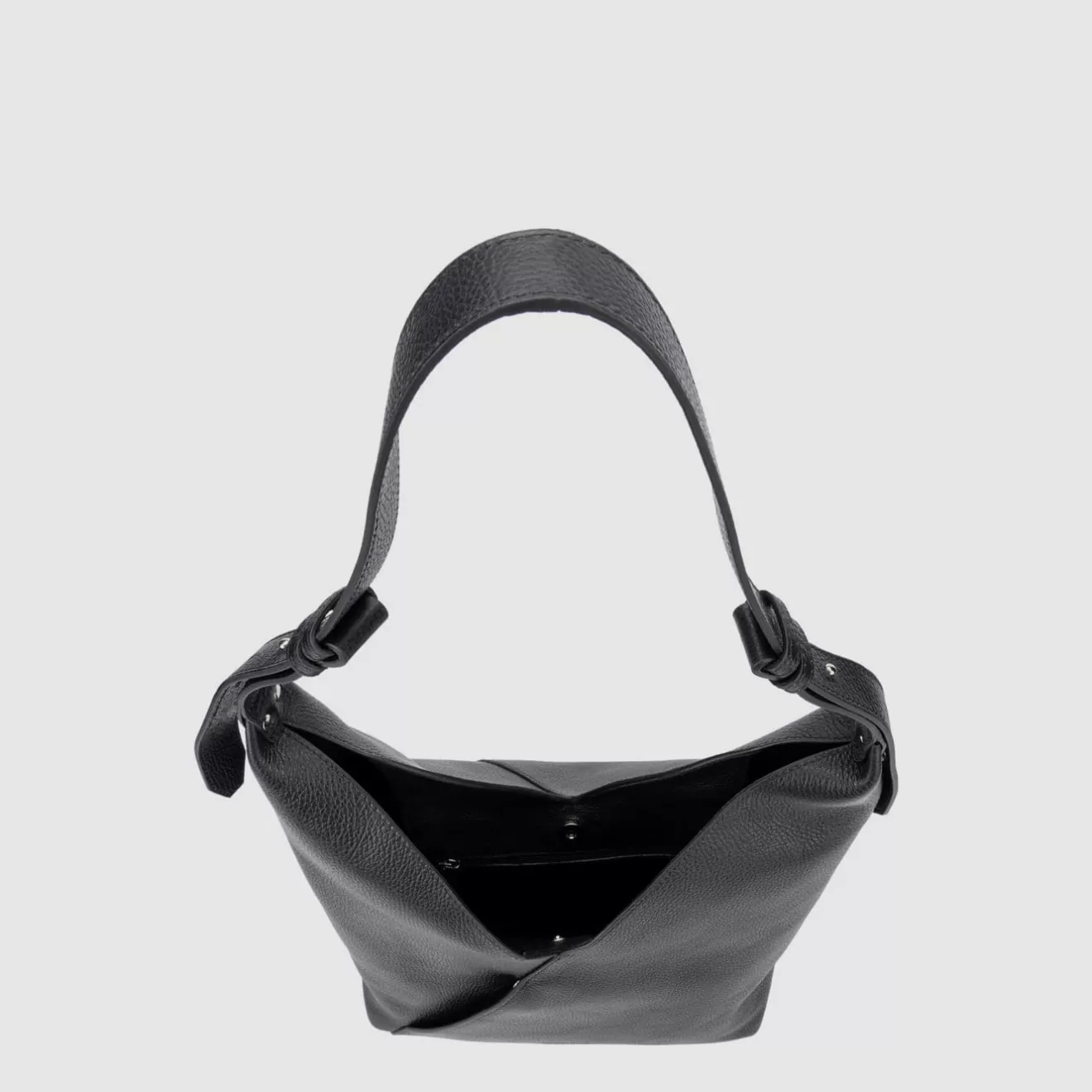Sac hobo Rimini en cuir imperméable Aquatalia - Design spacieux et élégant pour un style urbain décontracté