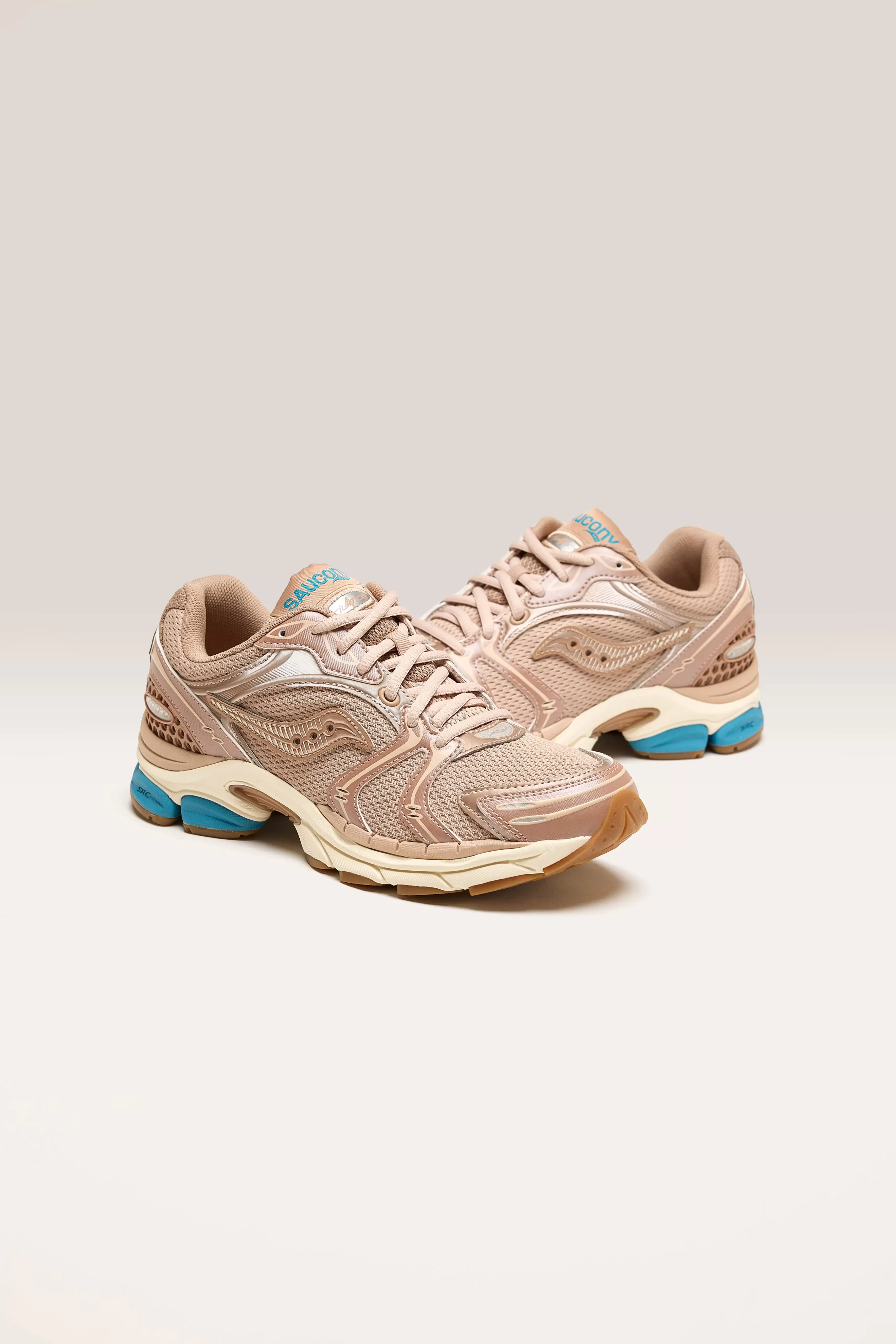 Saucony ProGrid Triumph IV CS - Chaussures Running Femmes en Liquidation Express