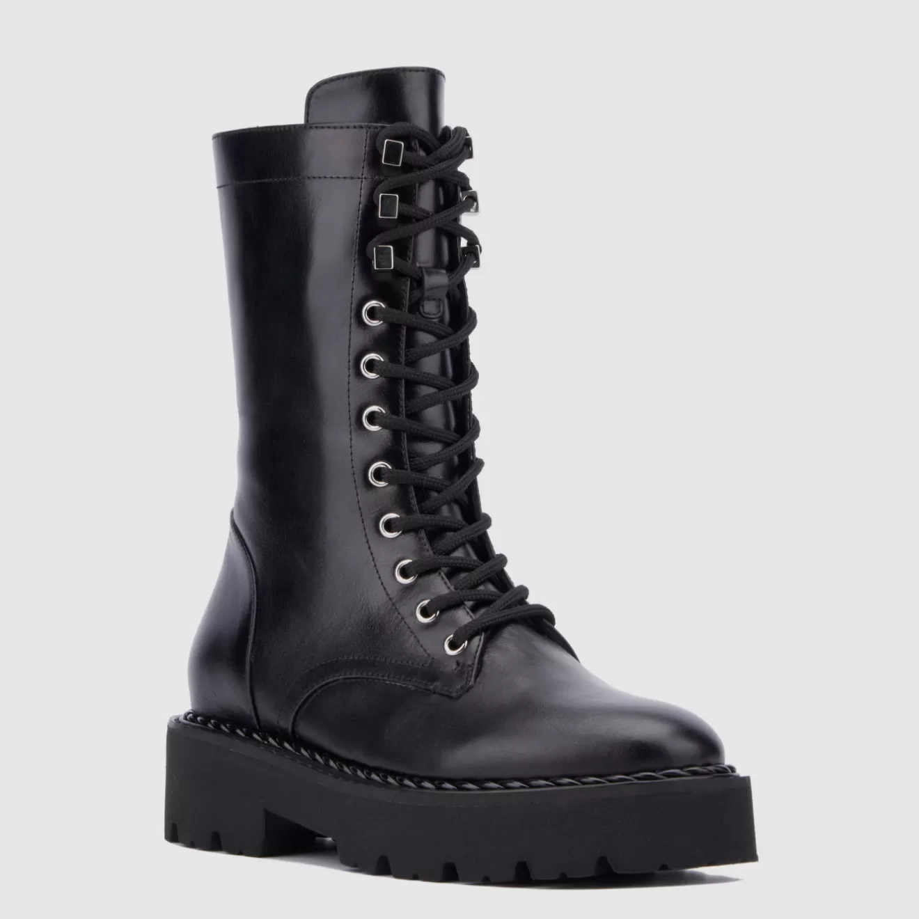 Bottes Aquatalia Silvana en Noir Profond - Promotion Exclusive sur les Modèles Élégants