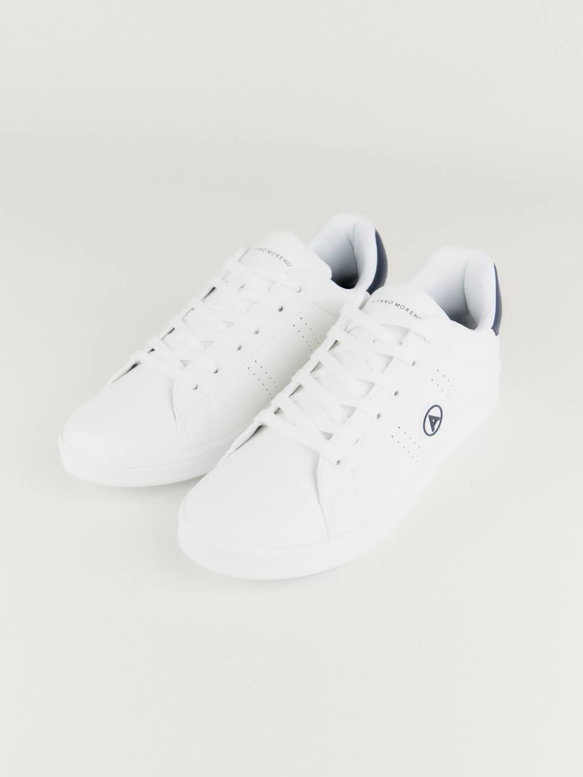Escarpins Alvaro Moreno Édition Limitée - Modèle Classique Blanc Cassé Cuir Souple
