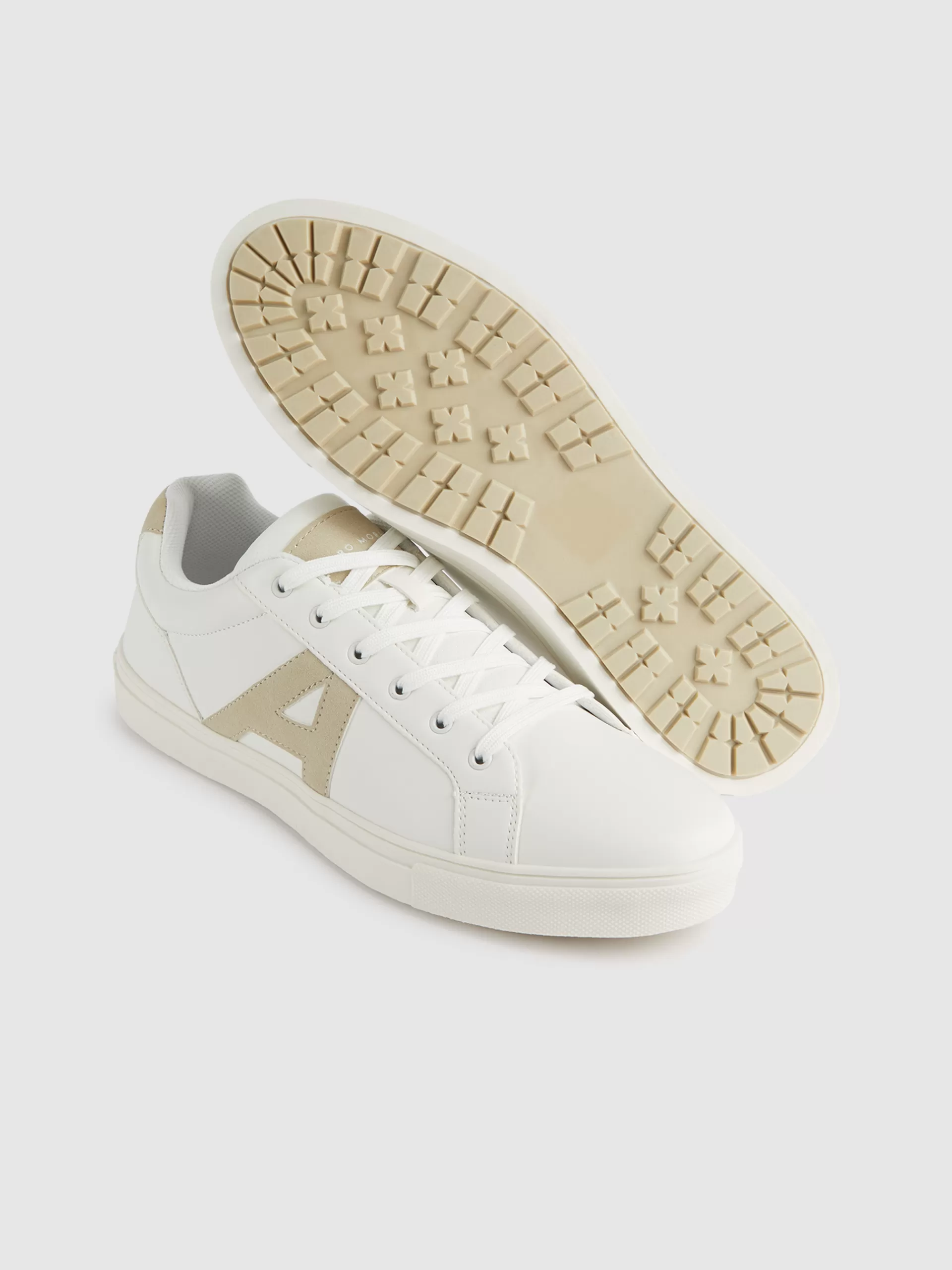 Baskets Staff Édition Limitée - Beige Sable par Alvaro Moreno, Confort Urbain & Style Minimaliste