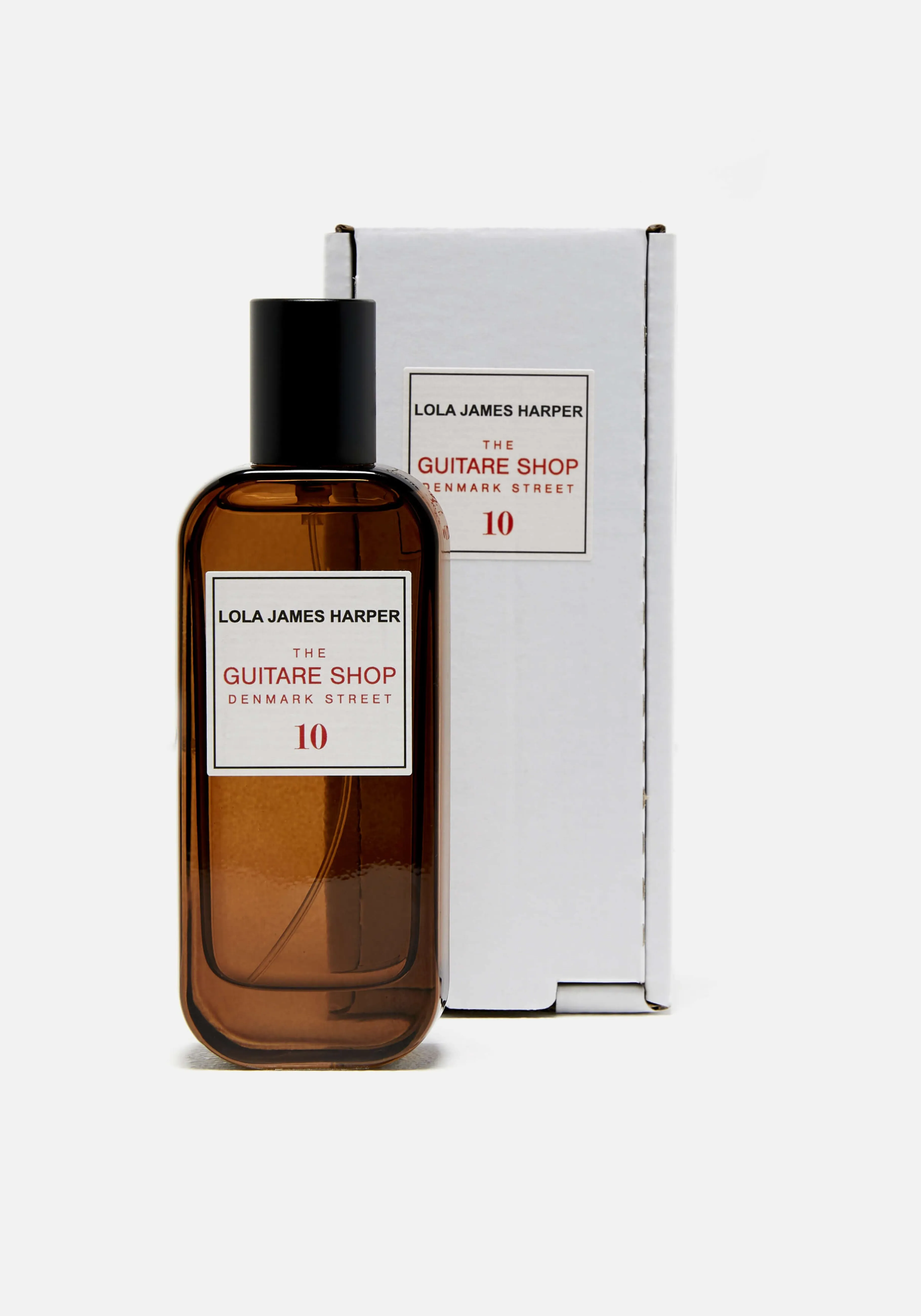 Parfum Maison Élégance - Collection Denmark Street par MKI Miyuki Zoku 

Inspiration artisanale pour intérieurs raffinés - Bougie parfumée Boutique Guitare