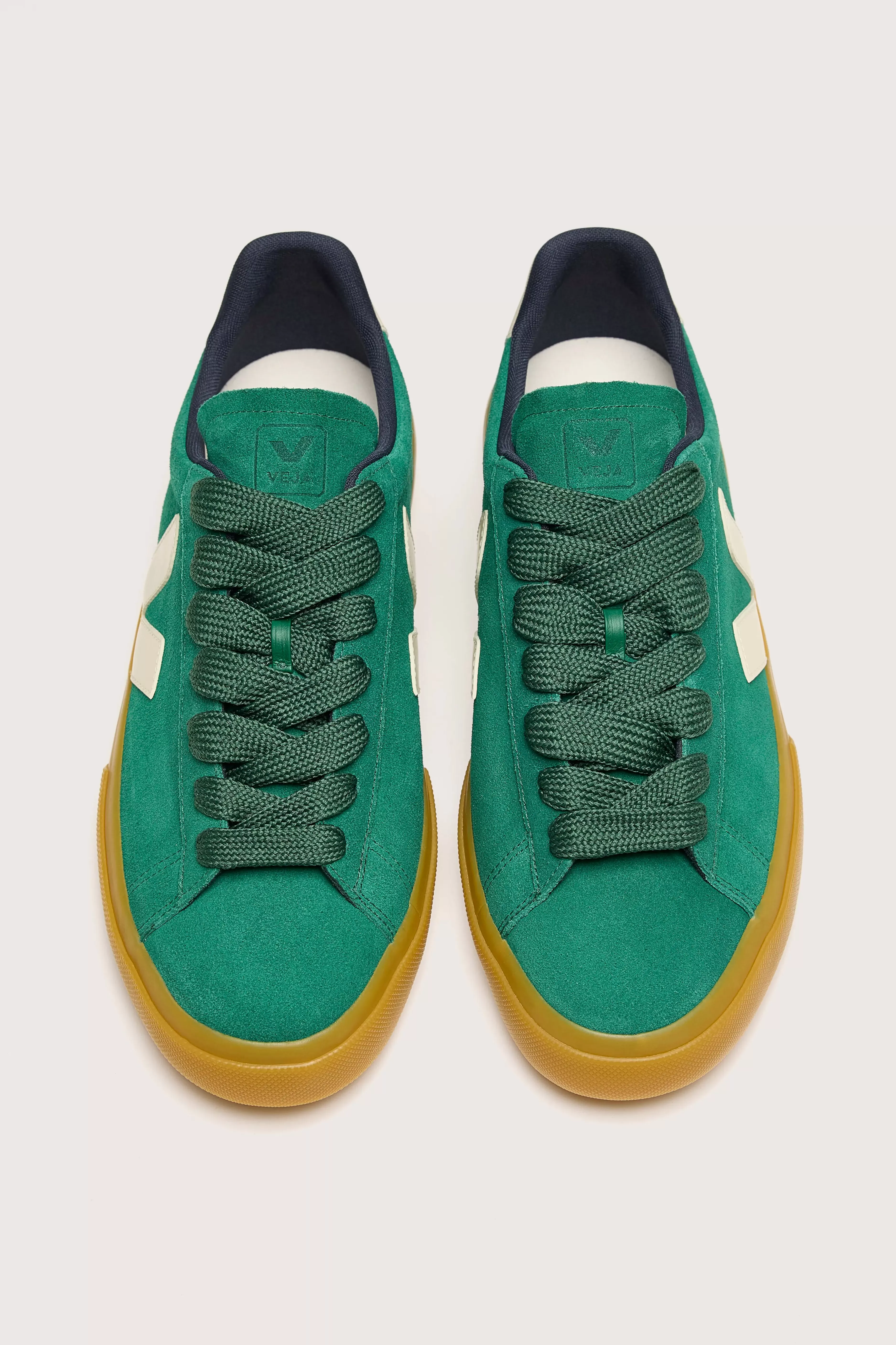 Veja Campo Édition Homme - Chaussures en Daim Résistant avec Design Audacieux - Prix Doux