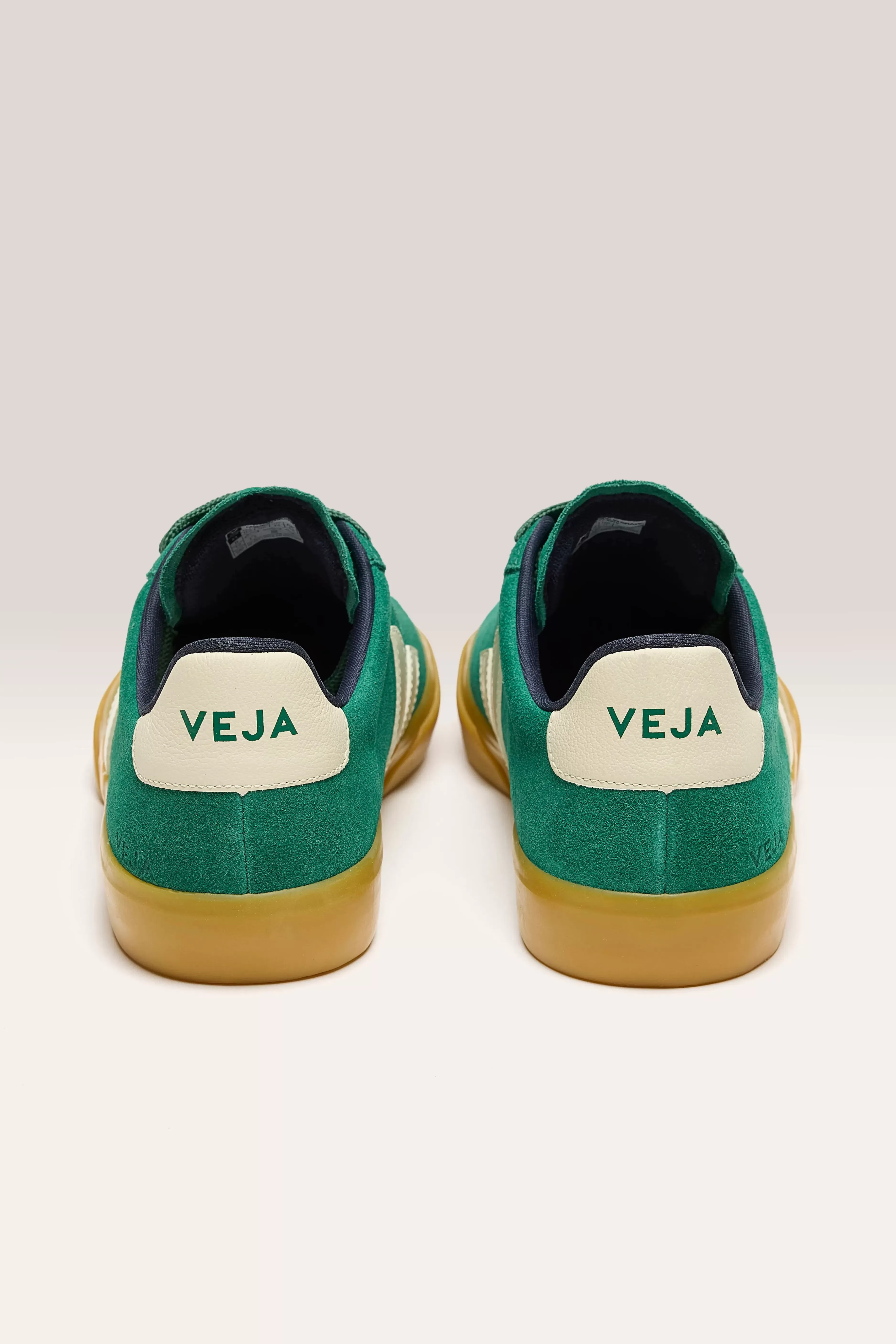 Veja Campo Édition Homme - Chaussures en Daim Résistant avec Design Audacieux - Prix Doux